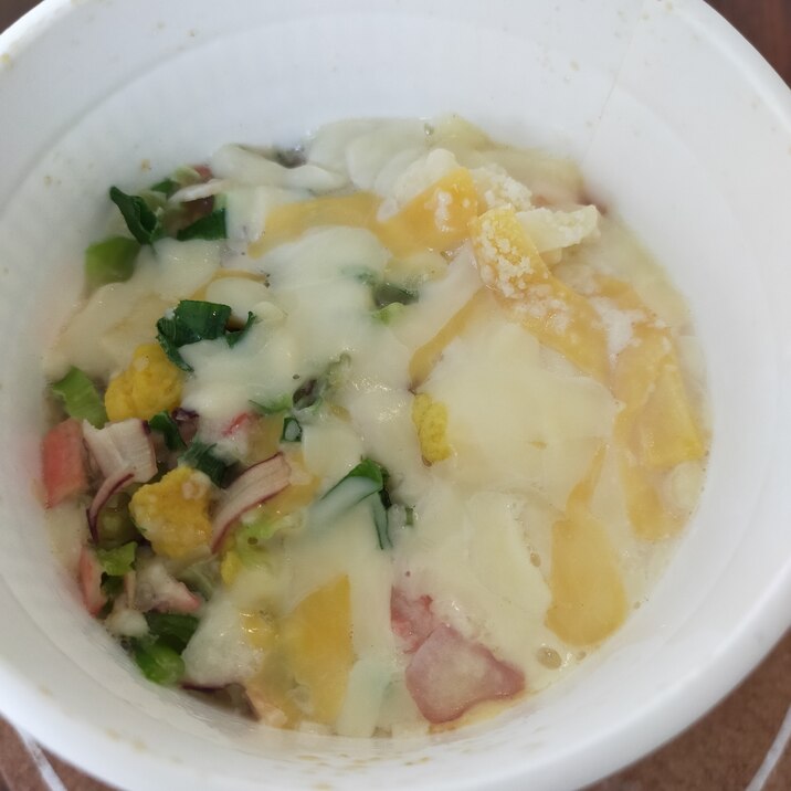 カップラーメンシーフードのアレンジ レシピ 作り方 By りゅう1ママ 楽天レシピ カップラーメンシーフードのアレンジ レシピ 作り方 By りゅう1ママ 楽天レシピ